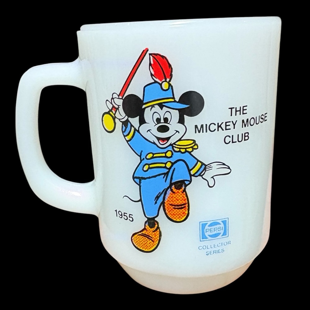 Vintage Anchor Hocking Mickey Mouse Club 1955 Milk Glass Mug